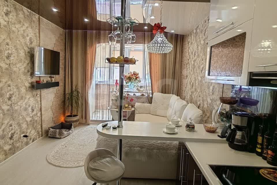 Сдаётся 2-комнатная квартира, 515 м²