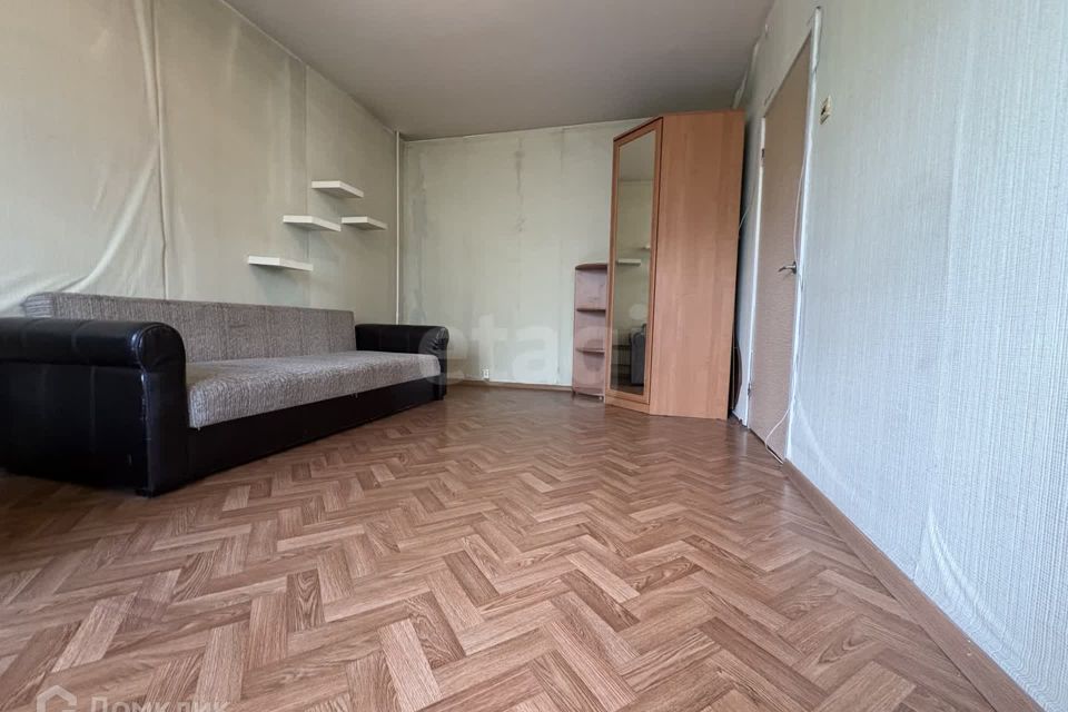 Продаётся 1-комнатная квартира, 35.2 м²