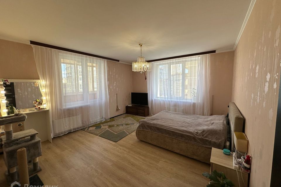 Продаётся 2-комнатная квартира, 70.2 м²