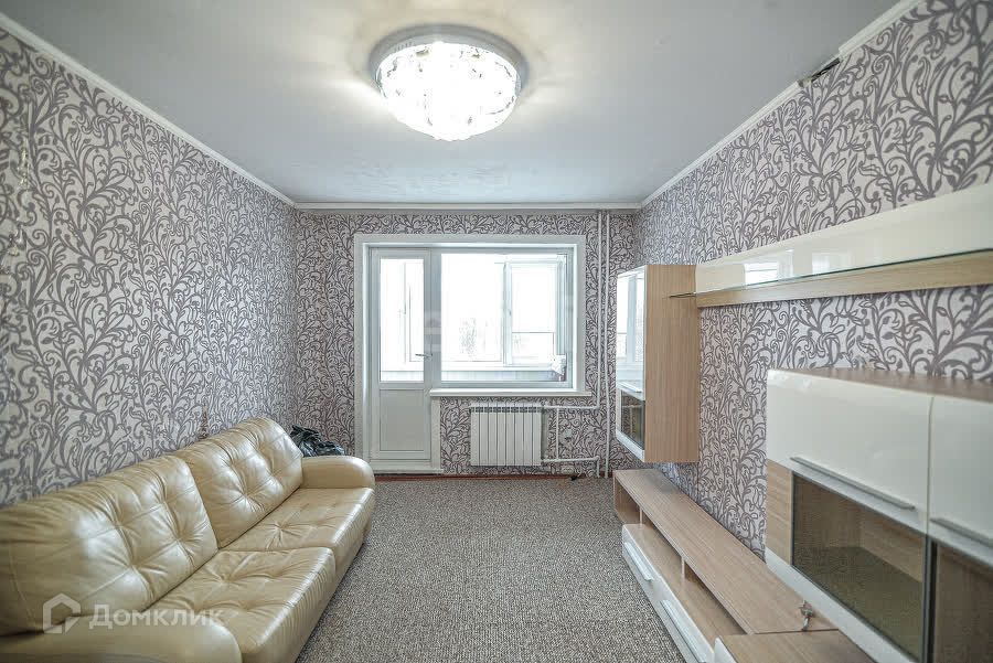 Продаётся 4-комнатная квартира, 61 м²