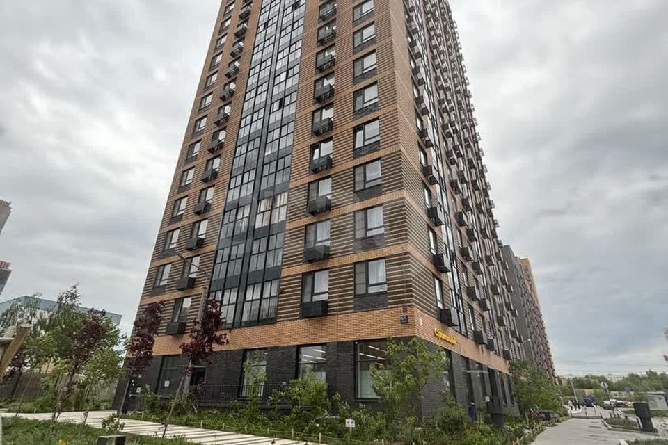 Продаётся 1-комнатная квартира, 37.3 м²