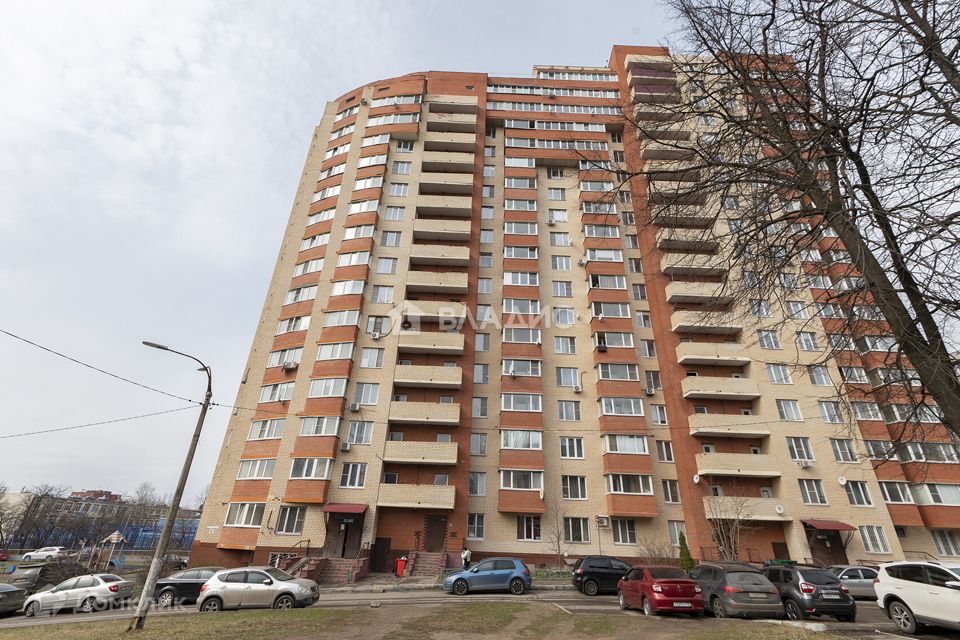Продаётся 1-комнатная квартира, 40.2 м²