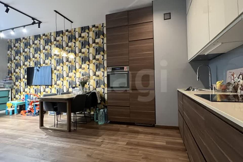 Продаётся 3-комнатная квартира, 86.7 м²