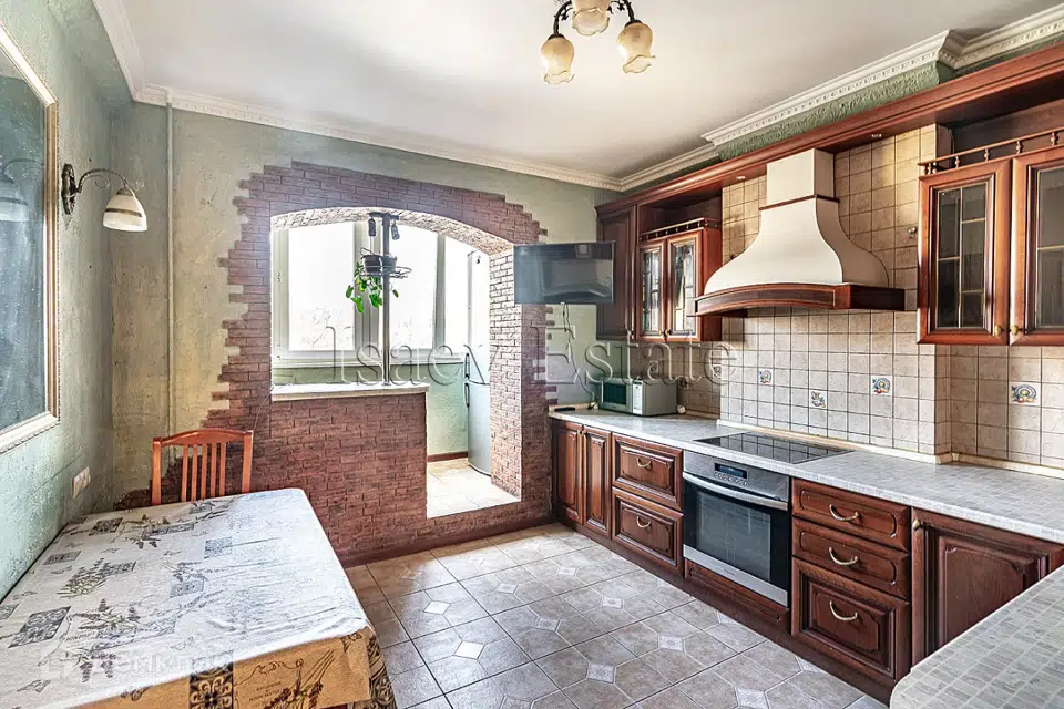Продаётся 3-комнатная квартира, 89 м²