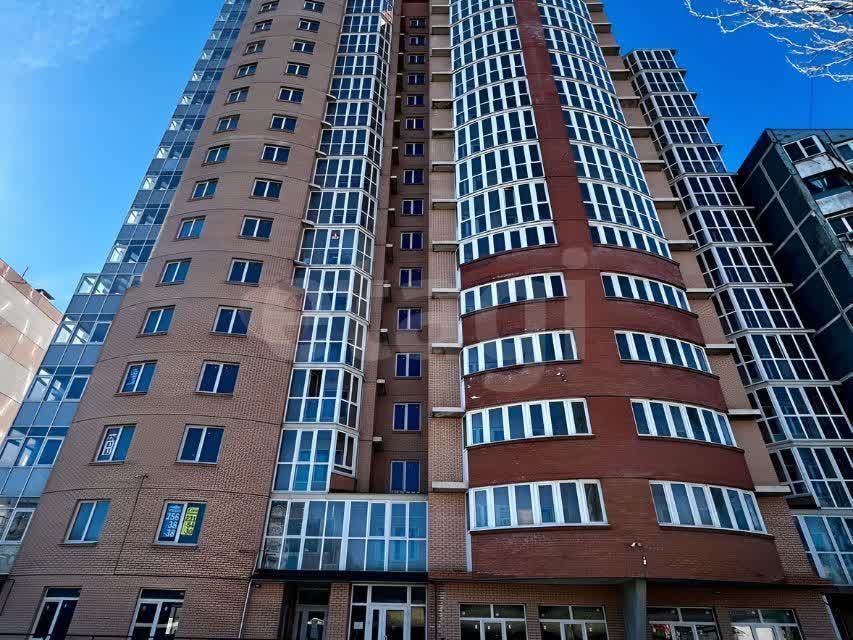 Продаётся 2-комнатная квартира, 67.8 м²