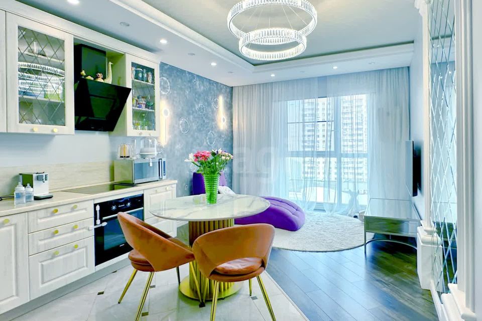 Продаётся 2-комнатная квартира, 55.2 м²