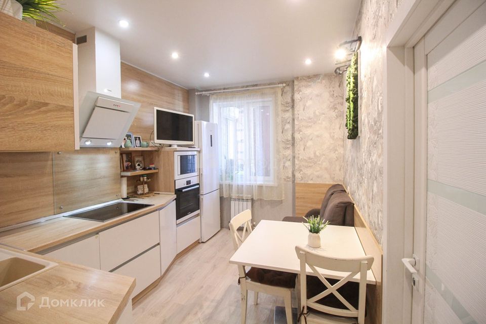 Продаётся 2-комнатная квартира, 71 м²