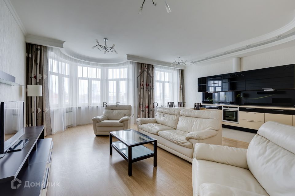 Сдаётся 3-комнатная квартира, 110 м²