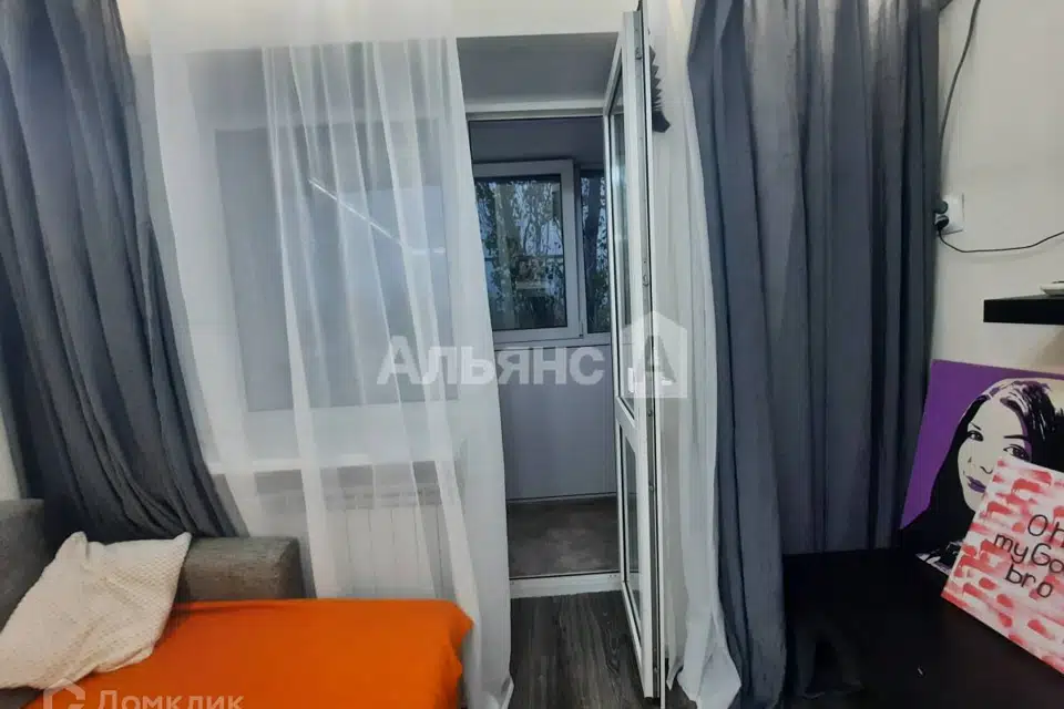 Продаётся 1-комнатная квартира, 32 м²