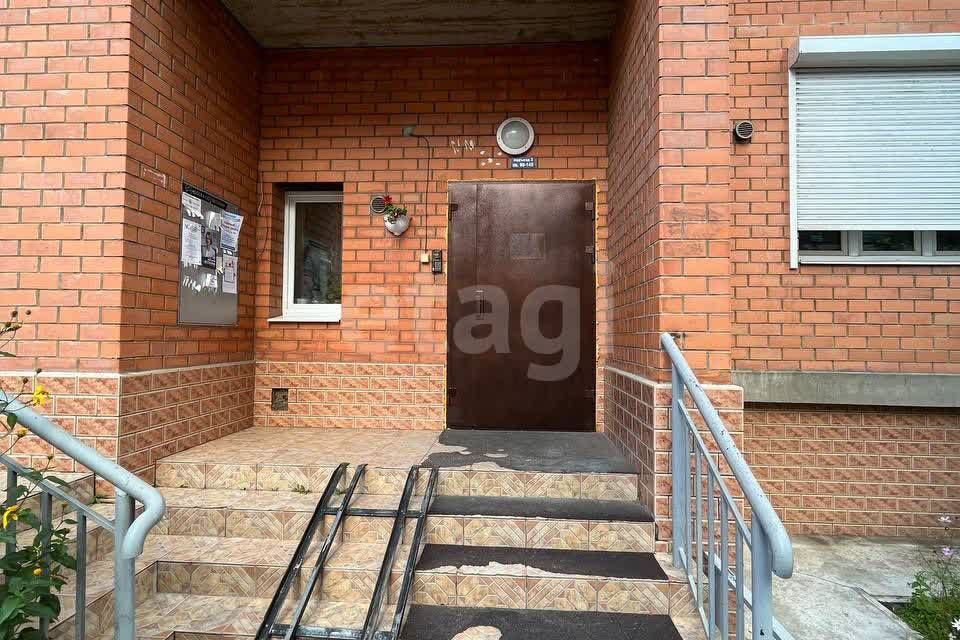 Продаётся 2-комнатная квартира, 63 м²