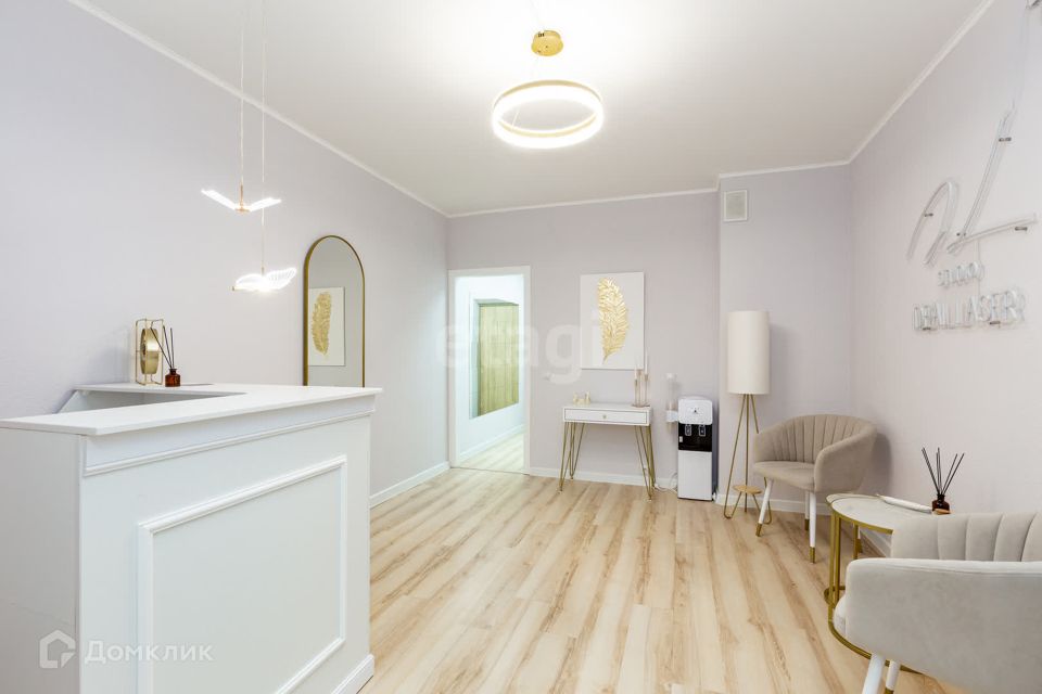 Продаётся 1-комнатная квартира, 57.3 м²