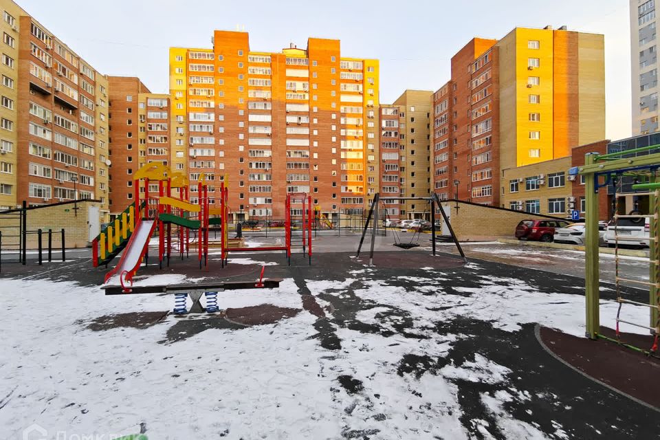 Продаётся 1-комнатная квартира, 54.93 м²