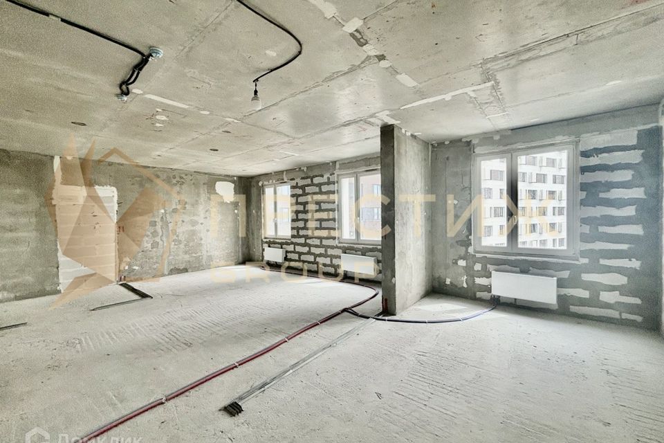 Продаётся 2-комнатная квартира, 55.6 м²