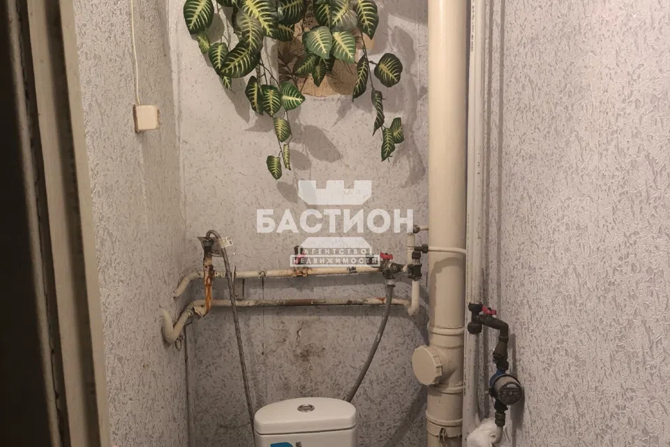 Продаётся 3-комнатная квартира, 70 м²