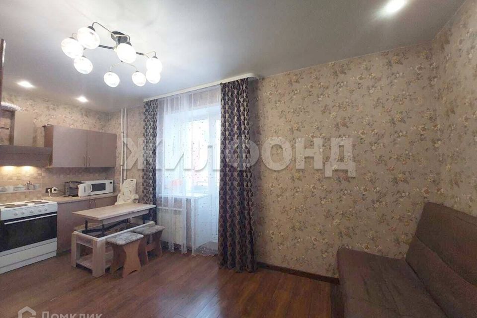 Продаётся 1-комнатная квартира, 41.2 м²
