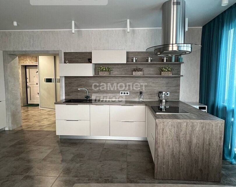 Продаётся 2-комнатная квартира, 84.5 м²