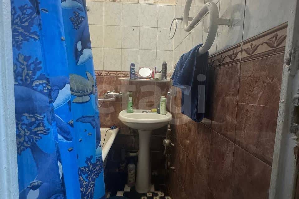 Продаётся 3-комнатная квартира, 57.5 м²