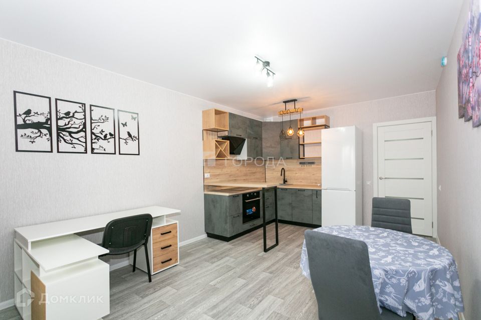 Сдаётся 2-комнатная квартира, 55 м²
