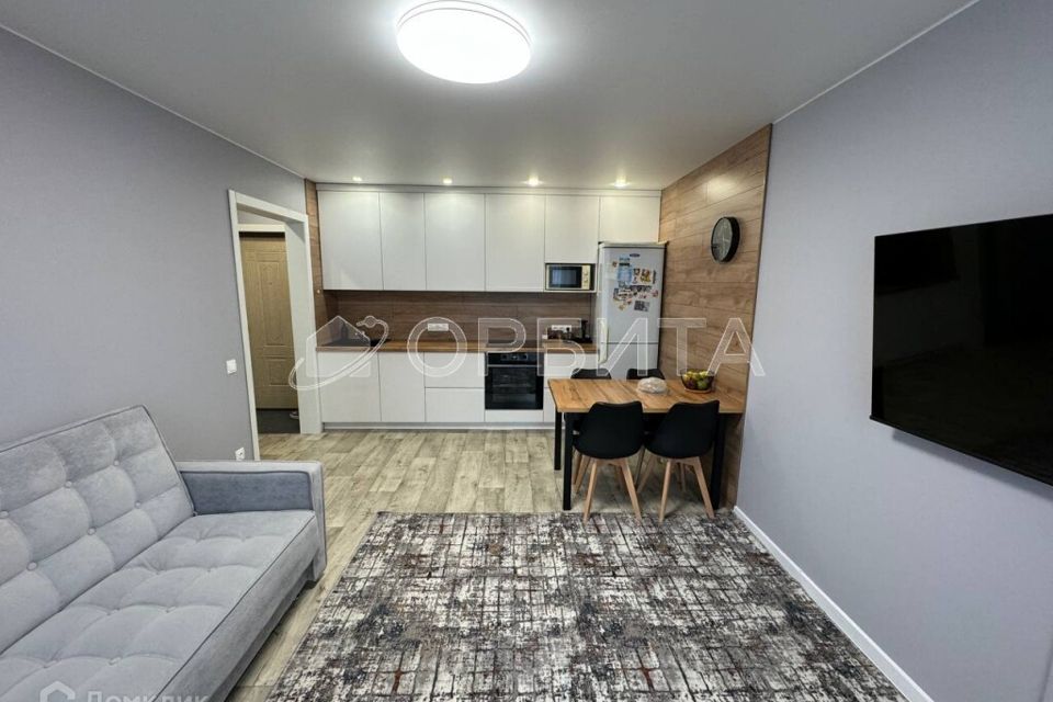 Продаётся 1-комнатная квартира, 39.3 м²