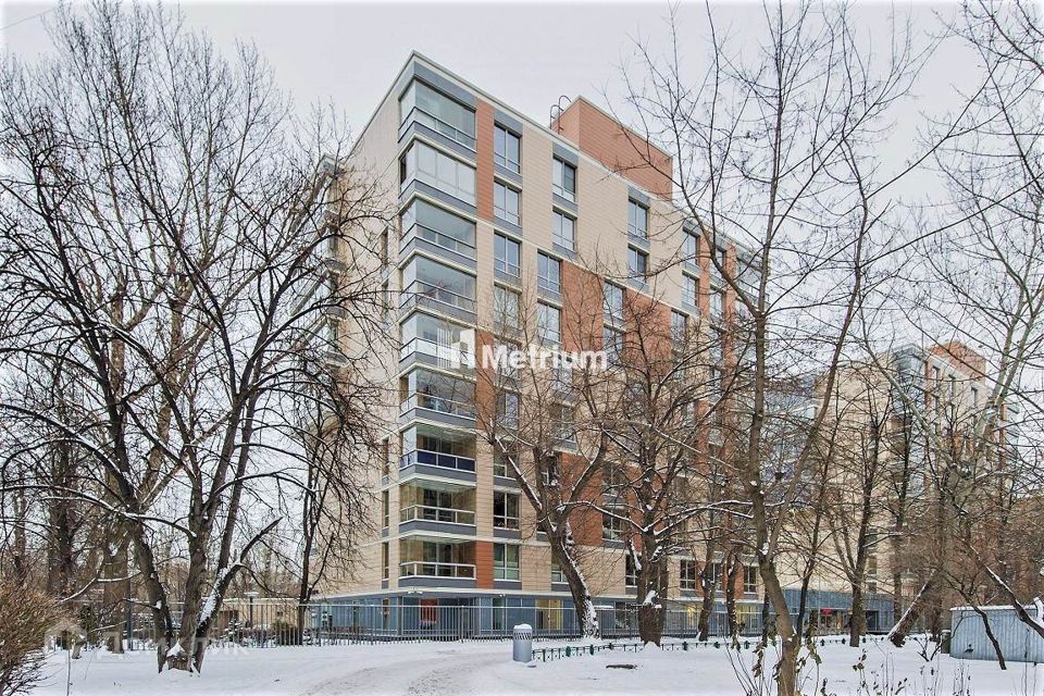 Продаётся 5-комнатная квартира, 250 м²