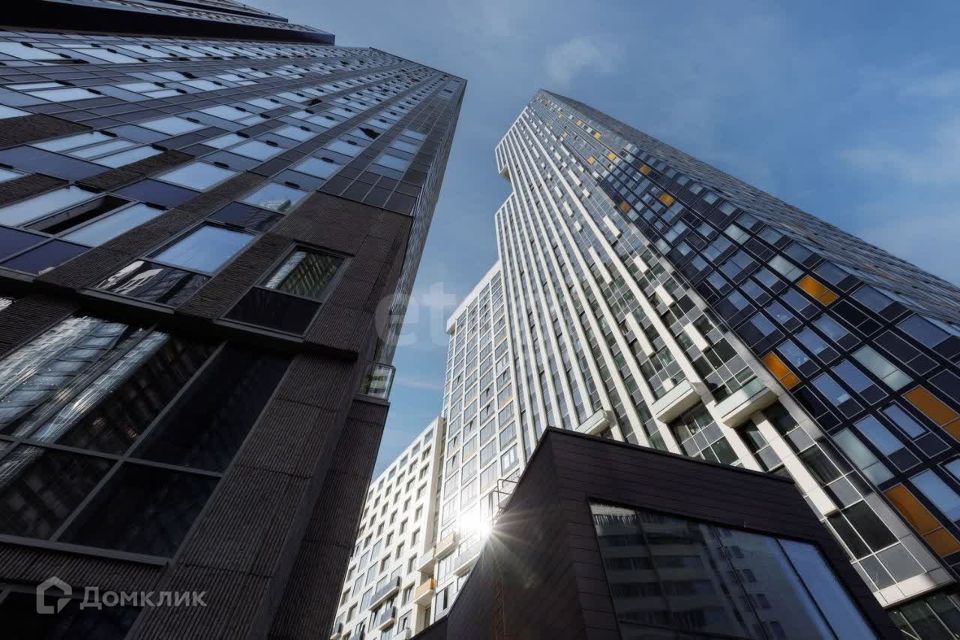 Продаётся 1-комнатная квартира, 42 м²