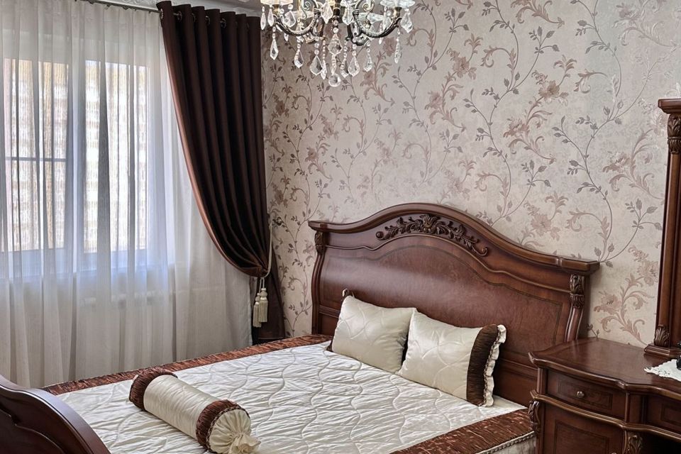 Продаётся 3-комнатная квартира, 76.6 м²