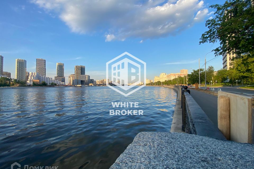 Продаётся 2-комнатная квартира, 72 м²