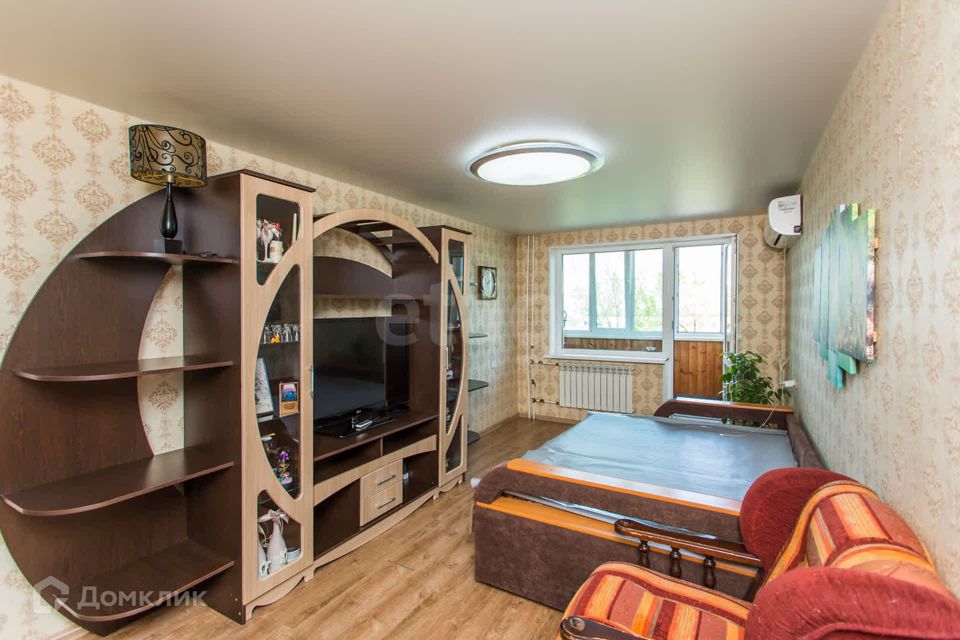 Продаётся 3-комнатная квартира, 60.8 м²