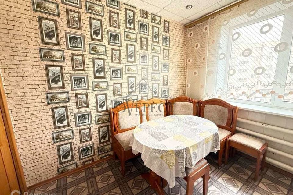 Продаётся 3-комнатная квартира, 63 м²