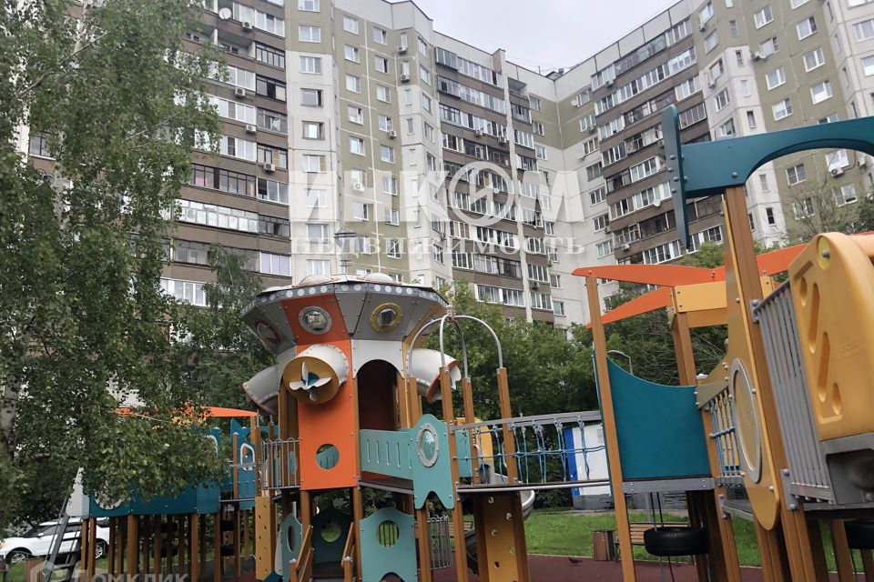 Продаётся 2-комнатная квартира, 56 м²