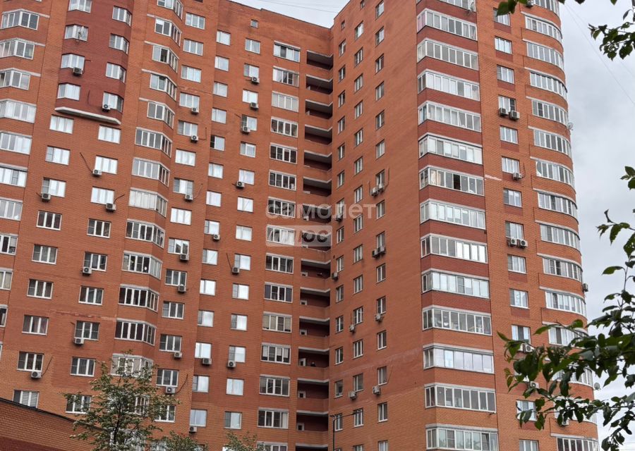 Продаётся 2-комнатная квартира, 55.6 м²