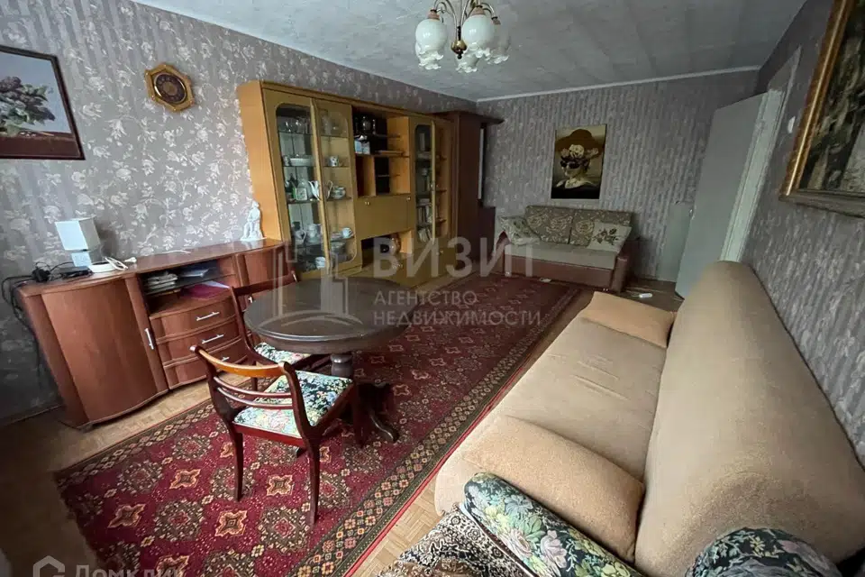 Продаётся 3-комнатная квартира, 58.9 м²