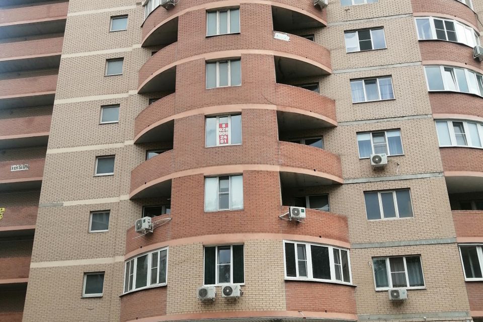 Продаётся 2-комнатная квартира, 80 м²