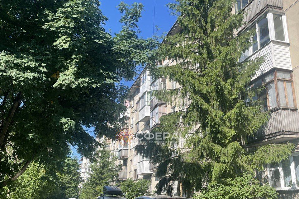Продаётся 3-комнатная квартира, 58 м²