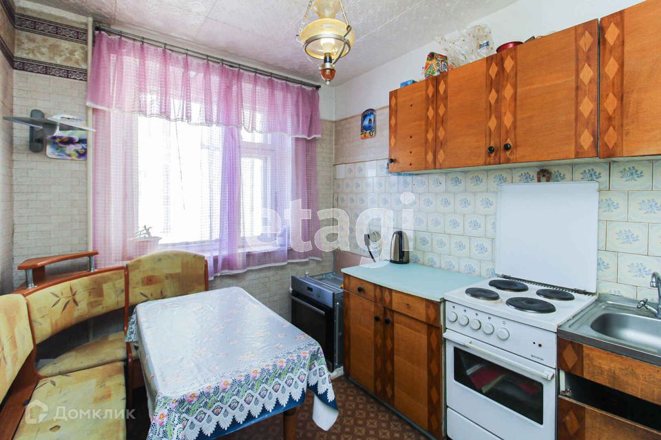 Продаётся 4-комнатная квартира, 81 м²