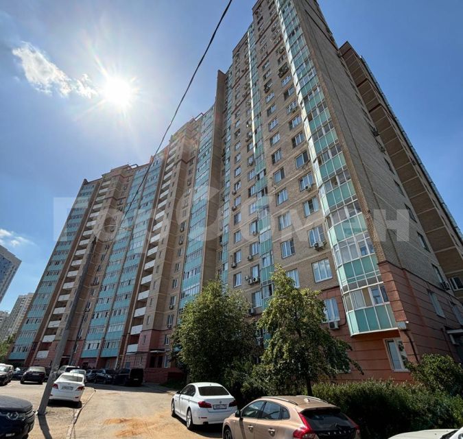 Продаётся 1-комнатная квартира, 47.2 м²