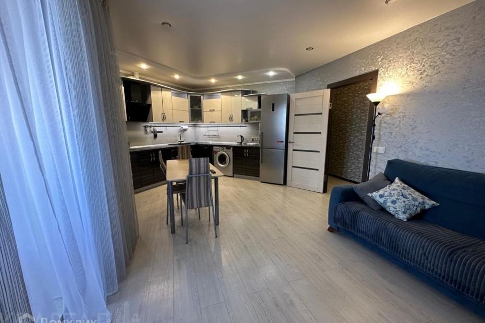 Продаётся 2-комнатная квартира, 85.4 м²