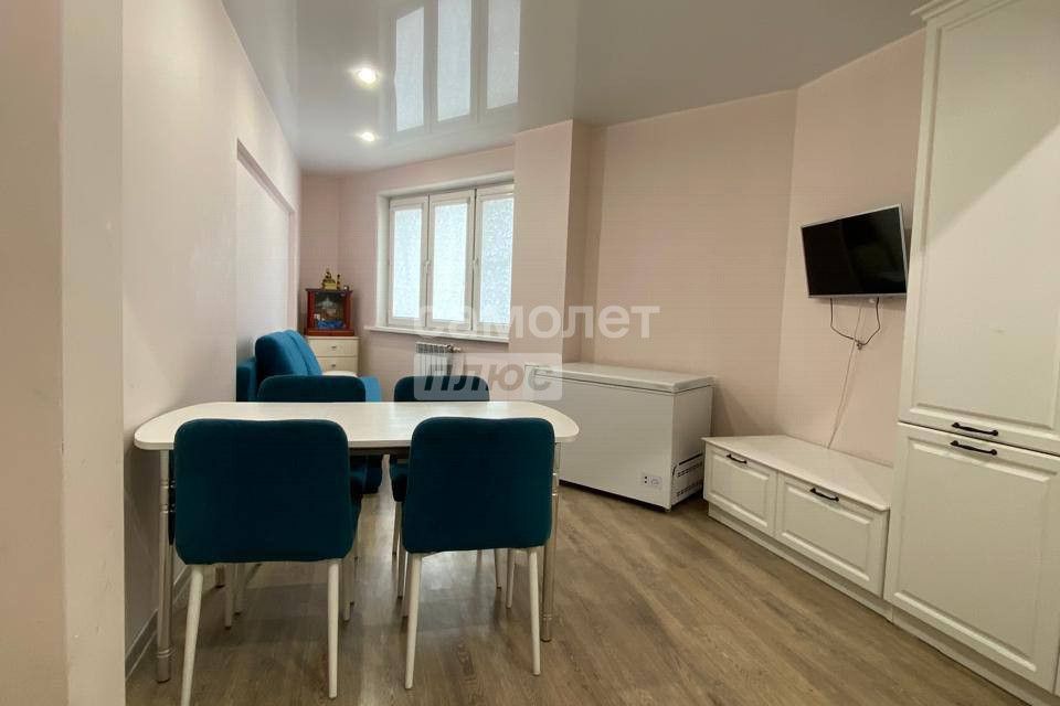 Продаётся 1-комнатная квартира, 48.1 м²