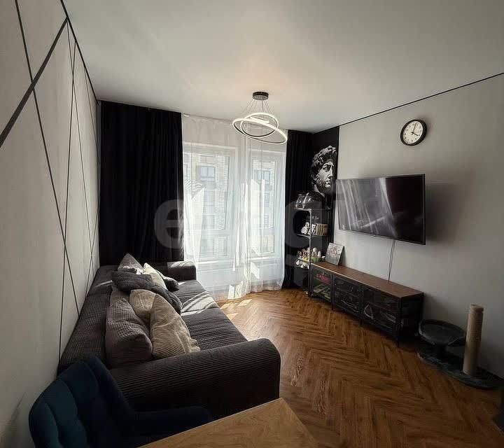 Продаётся 1-комнатная квартира, 42.6 м²