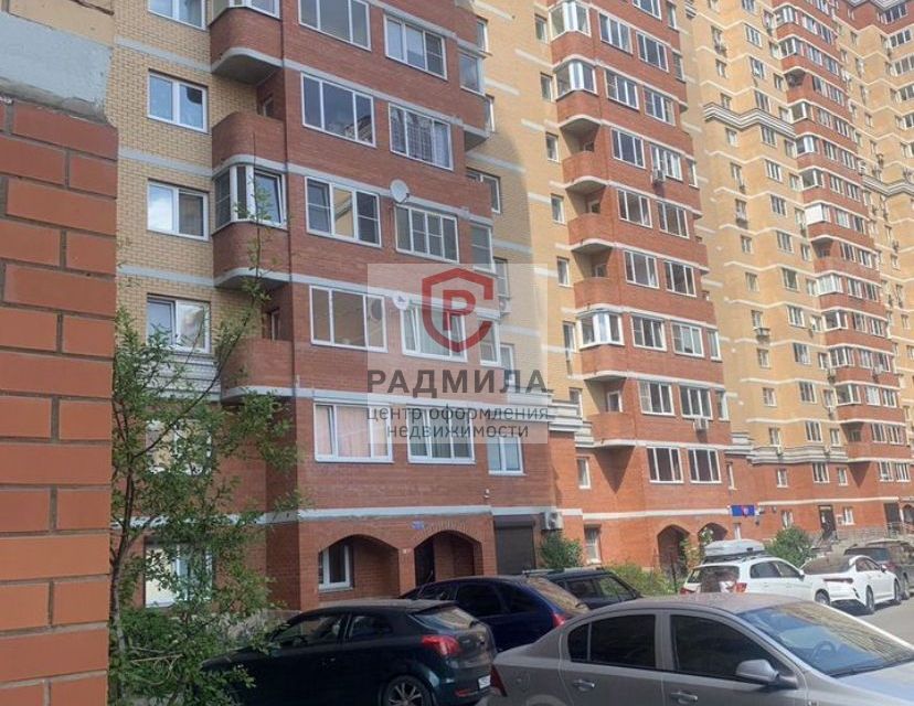 Продаётся 1-комнатная квартира, 46.8 м²