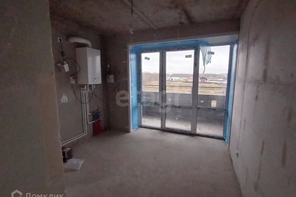 Продаётся 1-комнатная квартира, 37.4 м²