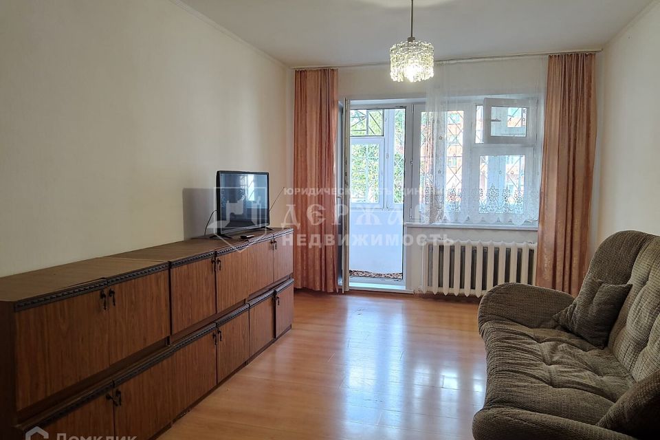 Продаётся 2-комнатная квартира, 46 м²
