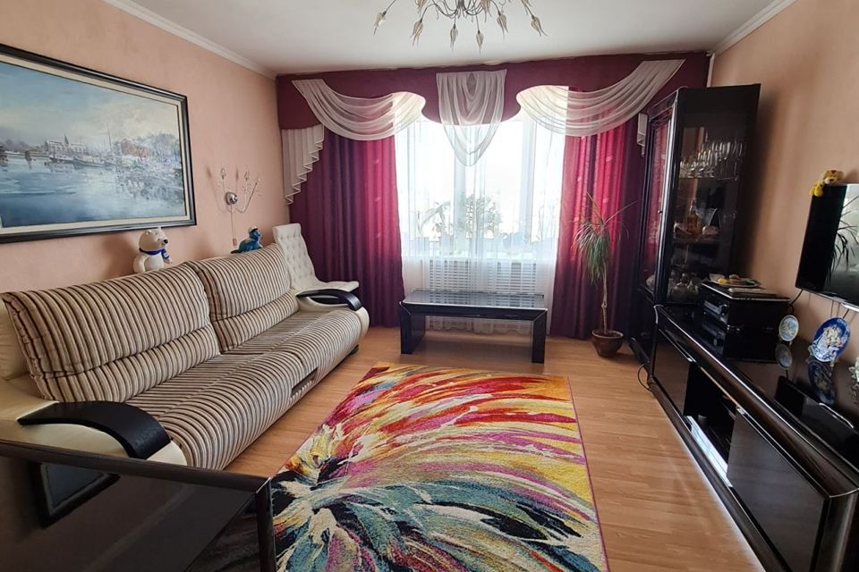 Продаётся 3-комнатная квартира, 60 м²