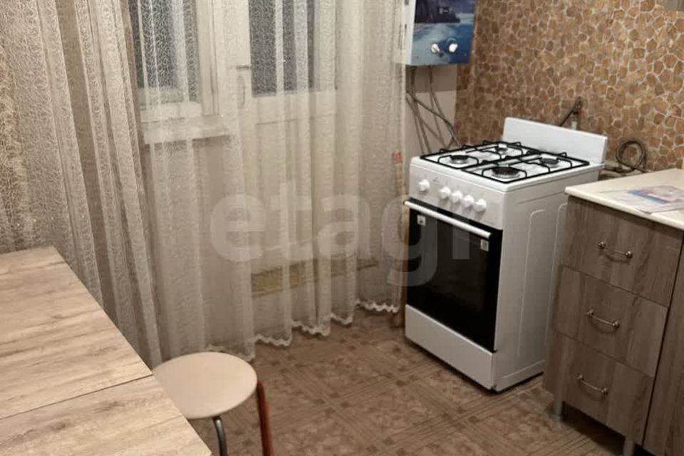 Продаётся 1-комнатная квартира, 38 м²