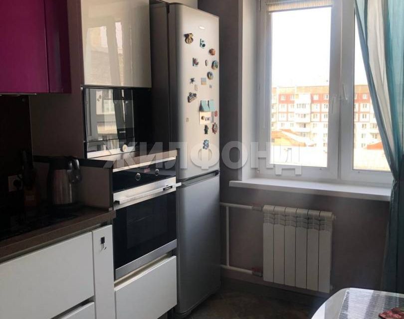 Продаётся 3-комнатная квартира, 66.9 м²