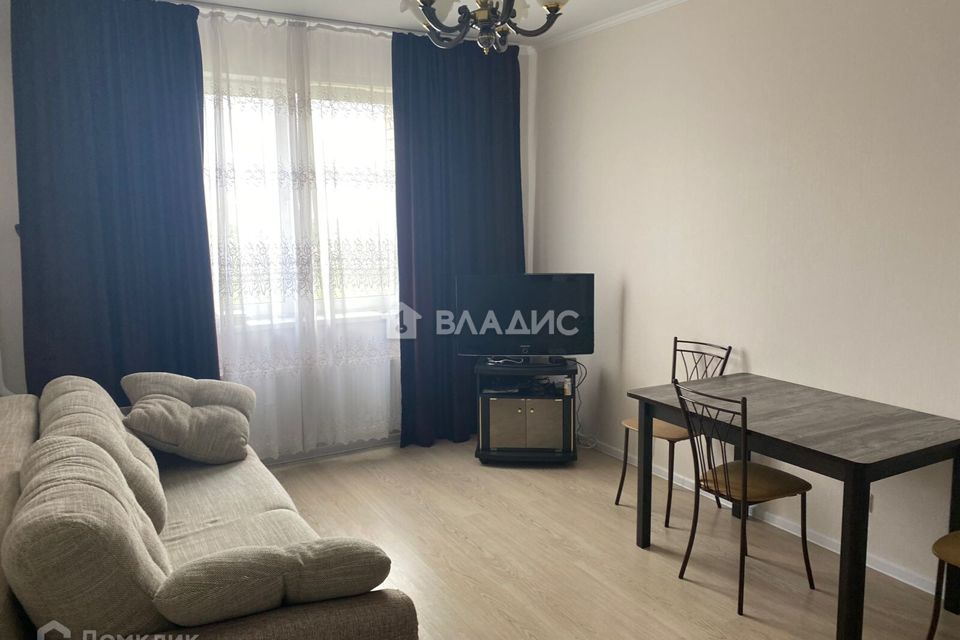 Продаётся 1-комнатная квартира, 37.5 м²