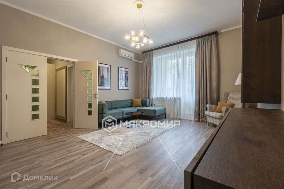 Сдаётся 2-комнатная квартира, 75 м²