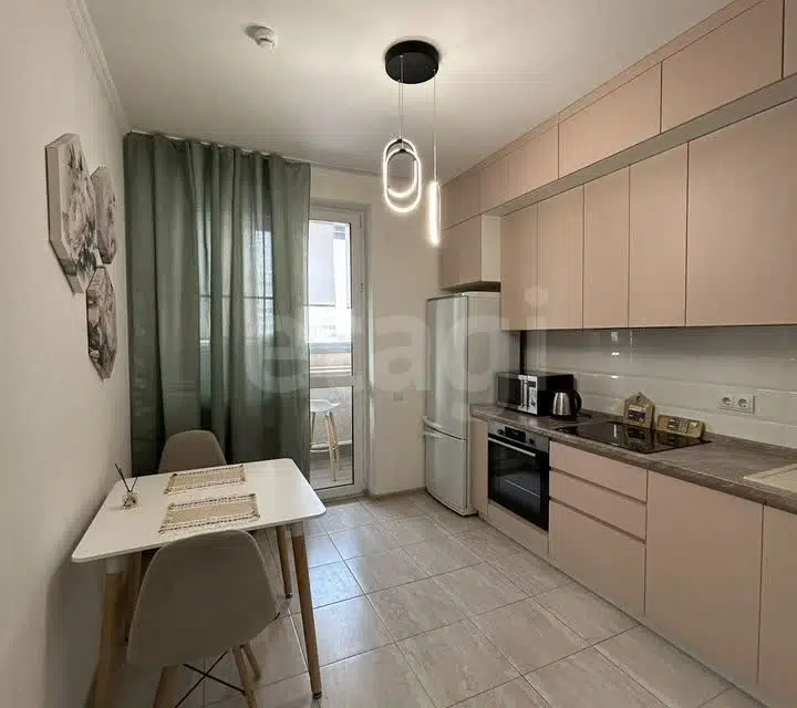 Продаётся 1-комнатная квартира, 39.1 м²
