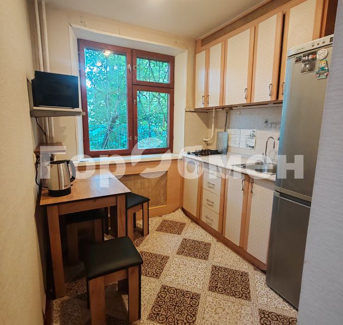 Сдаётся 3-комнатная квартира, 44.6 м²
