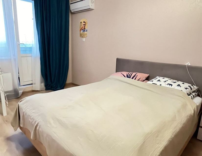 Продаётся 1-комнатная квартира, 38 м²